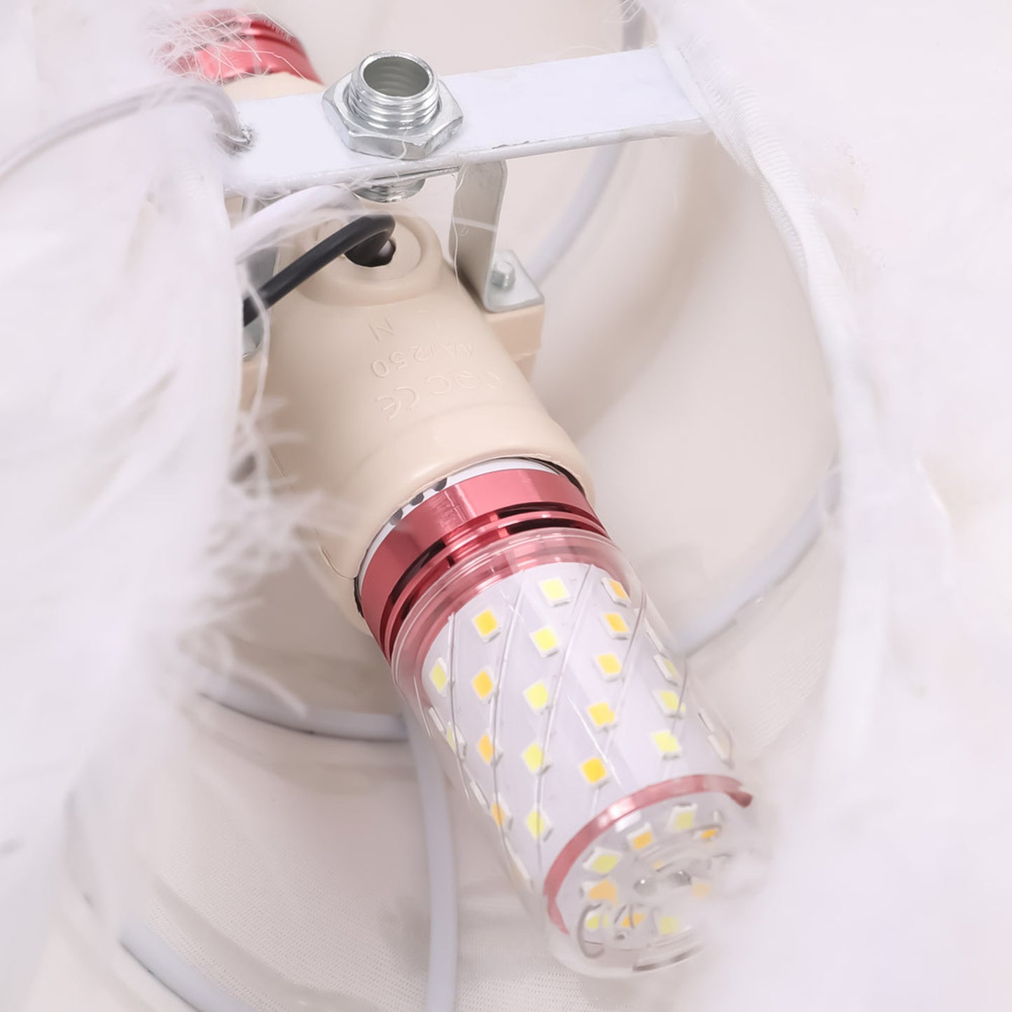 Chic Feather 6-Light Pendant Light - White